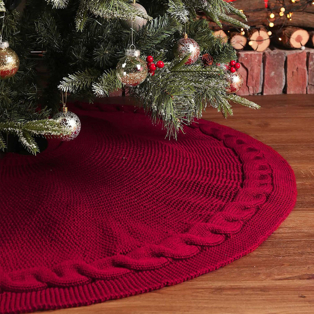 White Luxury Knit Christmas Tree Skirt with Cable-Knit Border - Rustic Holiday Decor(122cm)