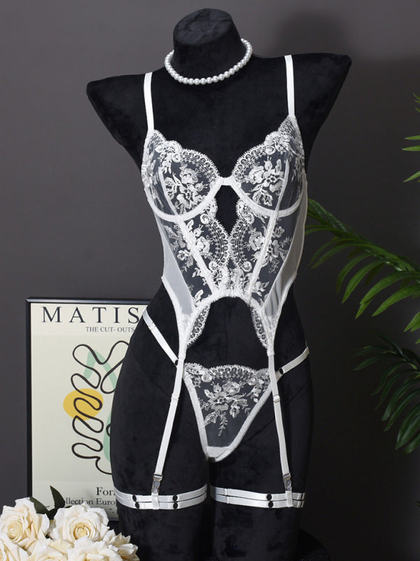 Embroidered sexy lingerie with fishbone corset three-piece set